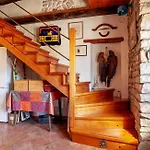 House Raul 1974